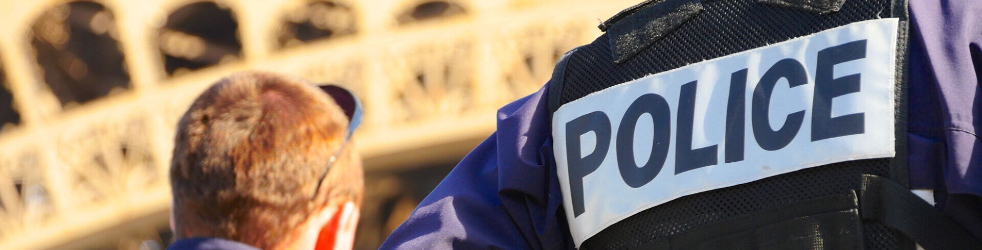 Devenir policier en France