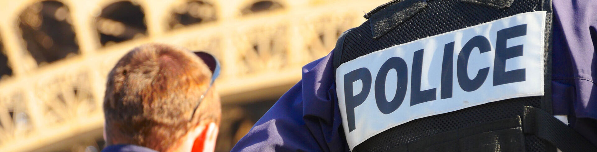 Devenir policier en France